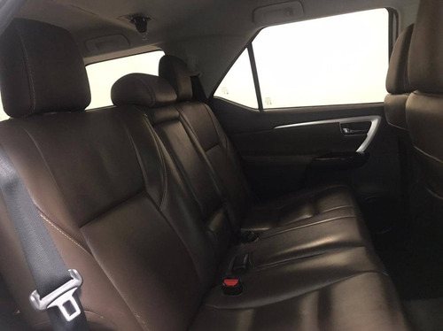 Toyota Hilux 2.7 Sr 4x2 Cd 16v Flex 4p Automático
