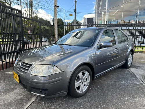 Volkswagen Jetta 2.0cc Aut / Techo