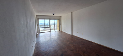 Dpto 3 Dormitorios En Alquiler, Dean Funes 1700, Córdoba