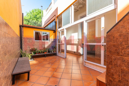 Venta Casa Cochera Terraza Patio Mataderos