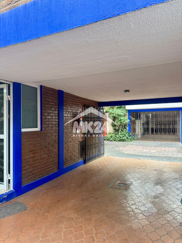 Bonita Casa En Condominio Con Amplios Espacios Cerca Del Parque Cuauhtémoc