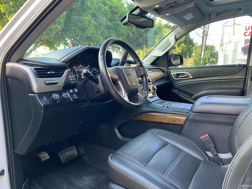 GMC Yukon 6.2 Denali 8 Vel Awd At