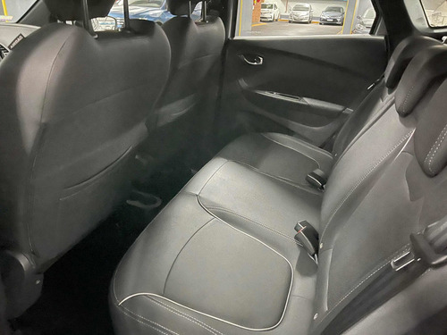Imagen 10 de 10 de Renault Captur 2021 1.6 Intens Cvt