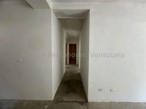 Excelente Apartamento En Obra Gris Lld