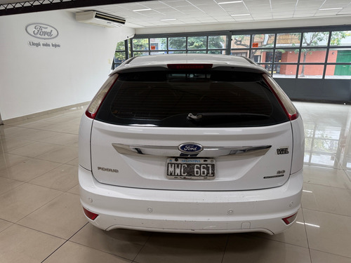 Ford Focus 2 2.0 Ghia At