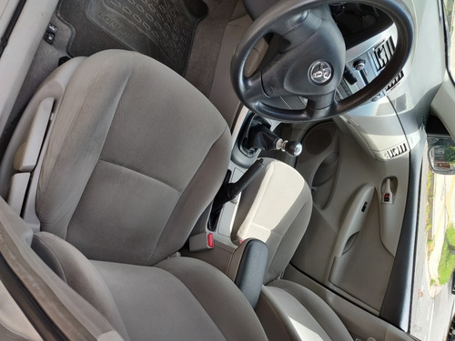Toyota Corolla Xli 1.8 6mt