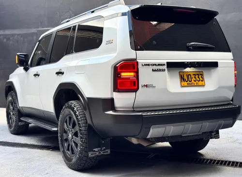 Toyota Prado Txl 2.4 Gasolina First Edition
