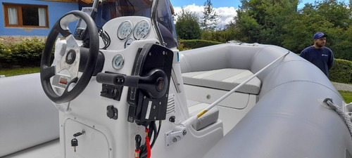 Imagen 14 de 15 de Bote Para Navegar Equipado Mas Mercury 75 Hp Elpt 4t