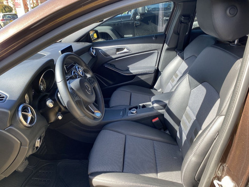 Imagen 11 de 22 de Mercedes Benz Gla 200 1.6