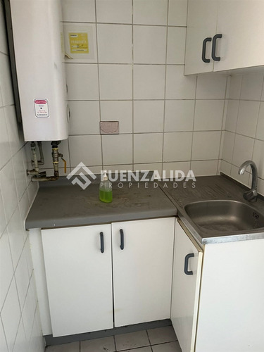 Depto En Venta De 1 Dorm. En Santiago , Metro Los Heroes