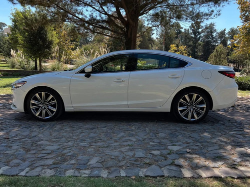 Mazda 6 Signature 2019