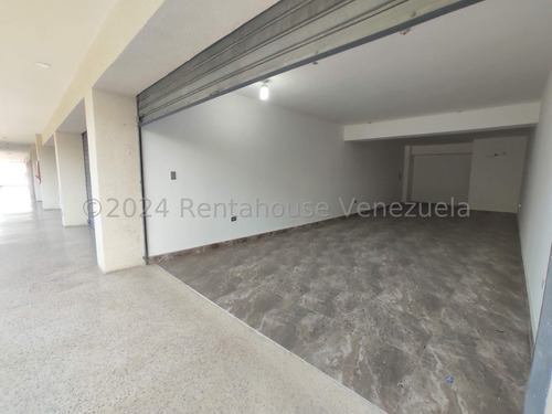 Comodo Local Comercial En Alquiler A Estrenar 24-25181 Irrr