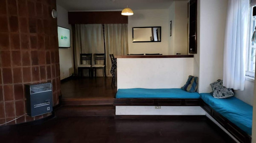 Casa En Venta De 3 Dormitorios En Barrio Paso De Los Andes.