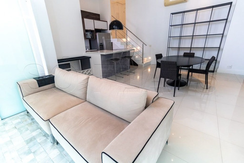 Imagem 7 de 15 de Apartamento Duplex Totalmente Reformado E Finamente Decorado Com 136m², 2x Dormitórios, 1x Suíte. - Sf33293