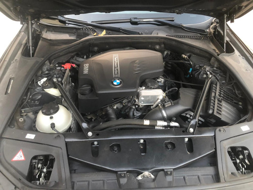 Bmw Modelo 528i Serie 5