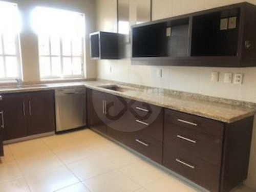 Terreno O Casa En Venta En Lomas De Chapultepec