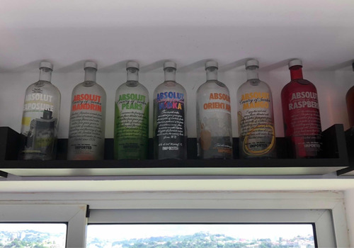 Coleccion De Botellas Vodka Absolut (Usado)