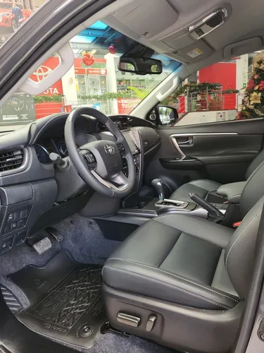 Toyota Fortuner 2.8 Diesel Srv 4X4 At
