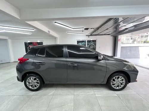 Toyota Yaris At 2023