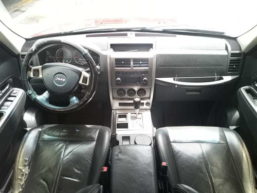 Imagen 8 de 14 de Jeep Cherokee Kk Automática