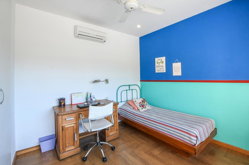 Imagen 16 de 30 de Casa De 4 Dormitorios En Venta Con Piscina En Barrio Cerrado Aldea Fisherton