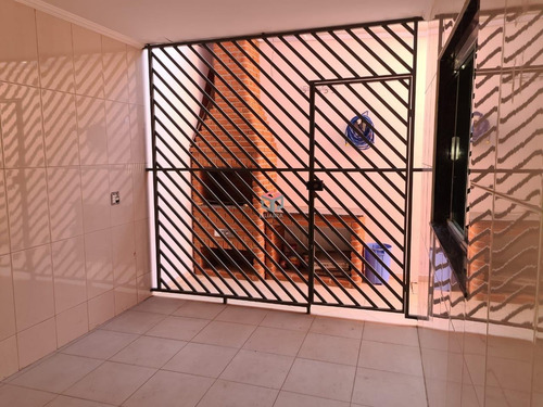 Imagem 9 de 29 de Sobrado À Venda, 4 Quartos, 1 Suíte, 4 Vagas, Las Vegas - Santo André/sp - 99423