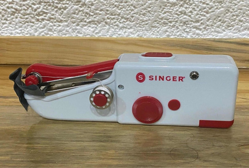 Imagen 1 de 1 de Máquina De Coser De Mano Máquina De Coser Manual Singer