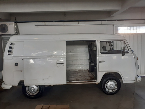 Volkswagen Kombi 2014 1.4 Total Flex 3p