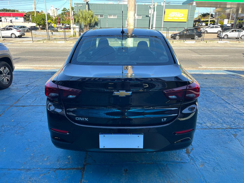 Chevrolet Onix ONIX SEDAN PLUS LT 1.0 12V FLEX 4P MEC.