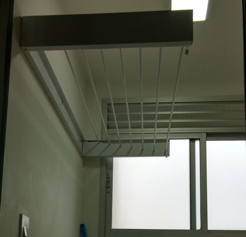 Imagem 4 de 9 de Varal Aluminio 1,2m Oculto/magico -7 Varetas Dobravel Branco