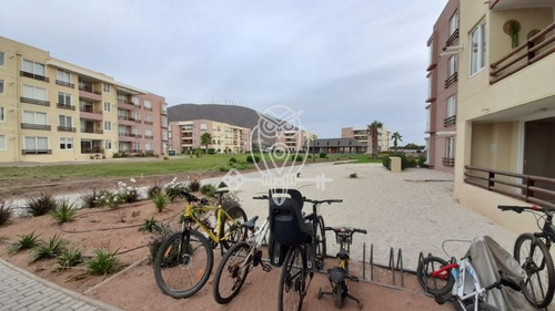 Departamento En Venta De 3 Dorm. En La Serena