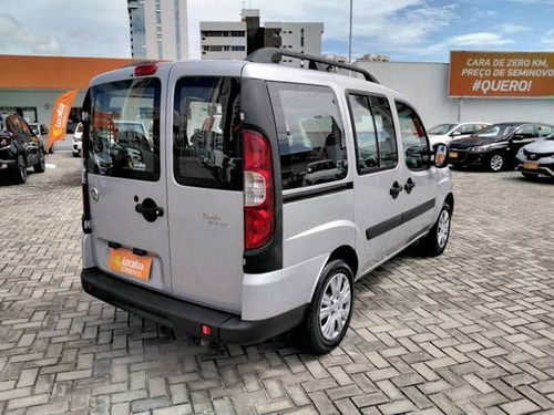Imagem 6 de 9 de Fiat Doblò 1.8 Mpi Essence 7l 16v Flex 4p Manual