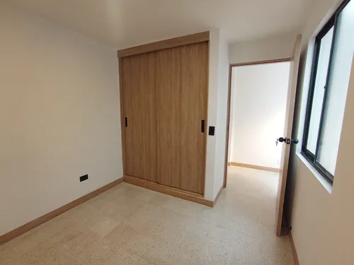Arriendo Apartamento En Laureles