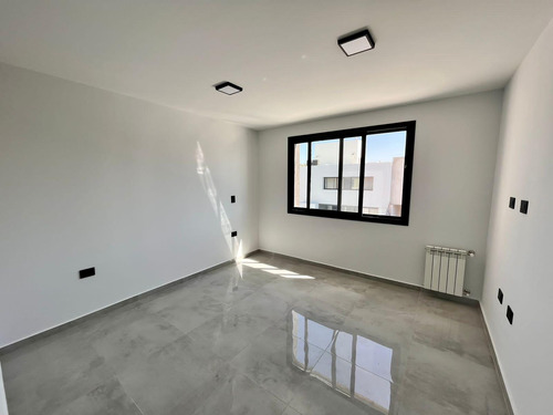 Duplex En Venta Greenville Ii