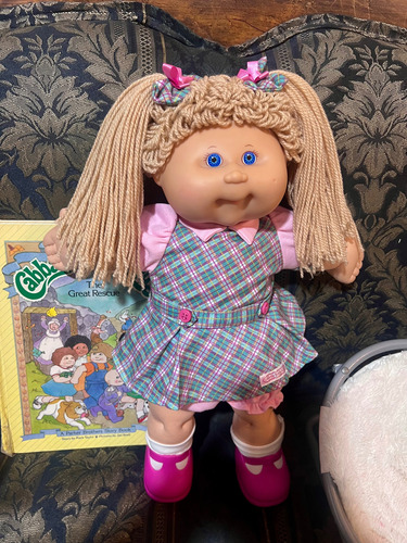 Muñeca Cabbage Patch Kids (Usado)