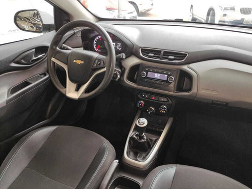 Imagem 14 de 15 de Chevrolet Onix 1.0 Mt Lt