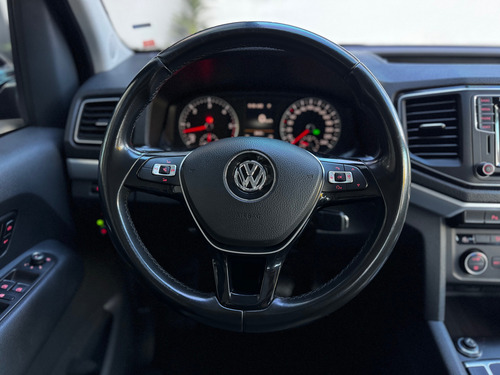 Volkswagen Amarok 3.0 Highline Cab. Dupla V6 4x4 Aut. 4p