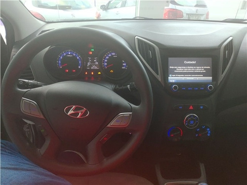 Hyundai Hb20s 1.6 Comfort Plus 16v Flex 4p Manual