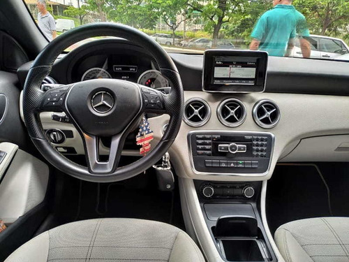Mercedes-benz A200turbo