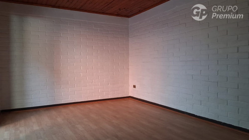 Arriendo De Casa De Un Piso De 4 Dorm. En Talca