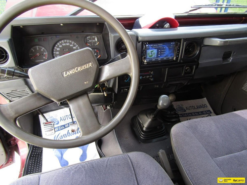 Imagen 11 de 14 de Toyota Land Cruiser 4.5 Fzj73