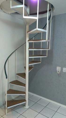 Casa Em Cavalhada Com 1 Dormitório - Mi7959