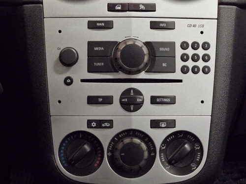 Opel Corsa CORSA ENJOY HB FULL 1.4 AT