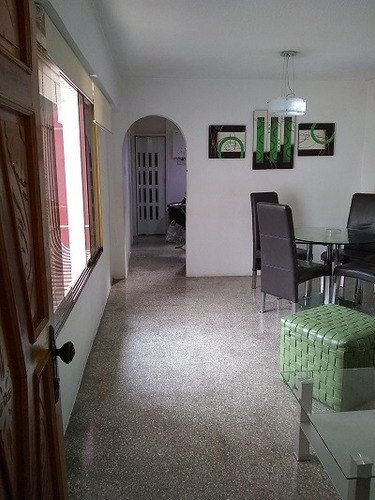 Imagen 4 de 13 de Apartamento En Venta En Caricuao, Ud-5 Zs A17