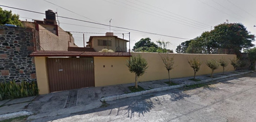Casa En Venta Agapando # 32, Col. Las Brisas, Cuautla, Morelos, Cp. 62757  Mlrc102