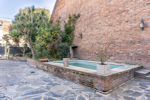Casa 4 Ambientes Con Enorme Jardín En San Martín