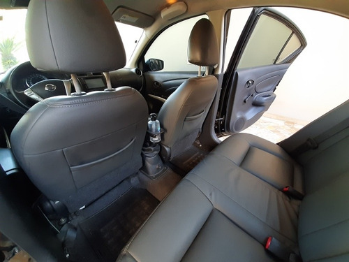 Nissan Versa 2016 1.0 12v S 4p