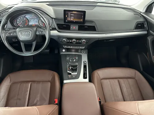 Audi Q5 2.0 L T Dynamic Dsg