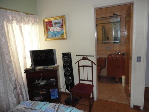 Imagen 14 de 18 de Mls #22-21863 Se Vende Lindo Apto En El Paraiso Fibr 0414 3111247