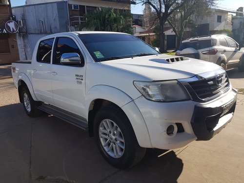 Imagen 2 de 14 de Toyota Hilux 2013 3.0 Cd Srv Cuero I 4x4 5at - A4